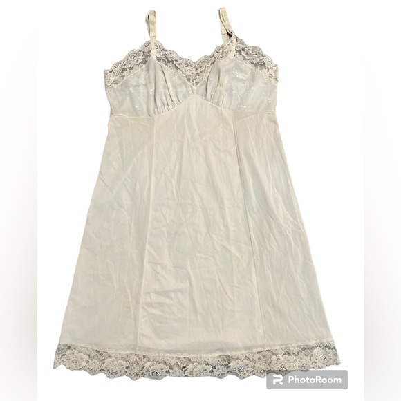 Vintage Sears Nylon Cream Slip Size “40 Average” Bust - Picture 1 of 8